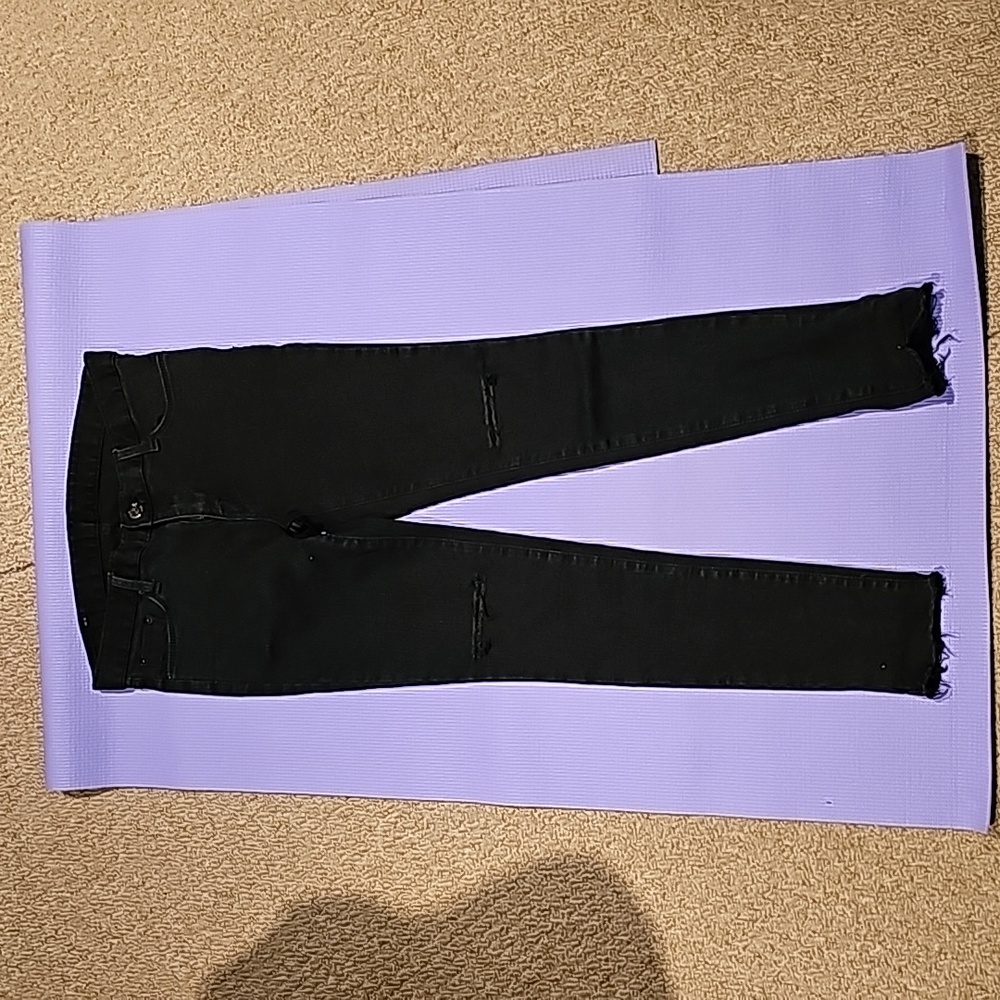 Chuu korean brand -5kg skinny jeans